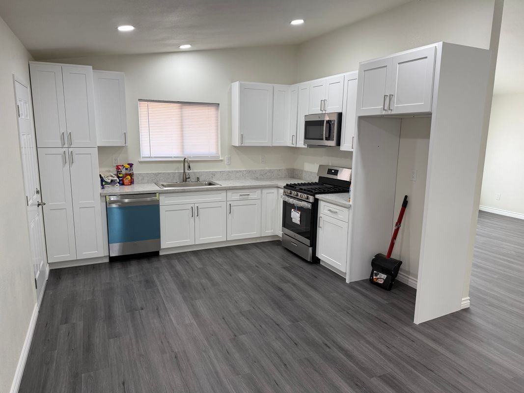 7658 Cornel Ct - Photo 6 of 17