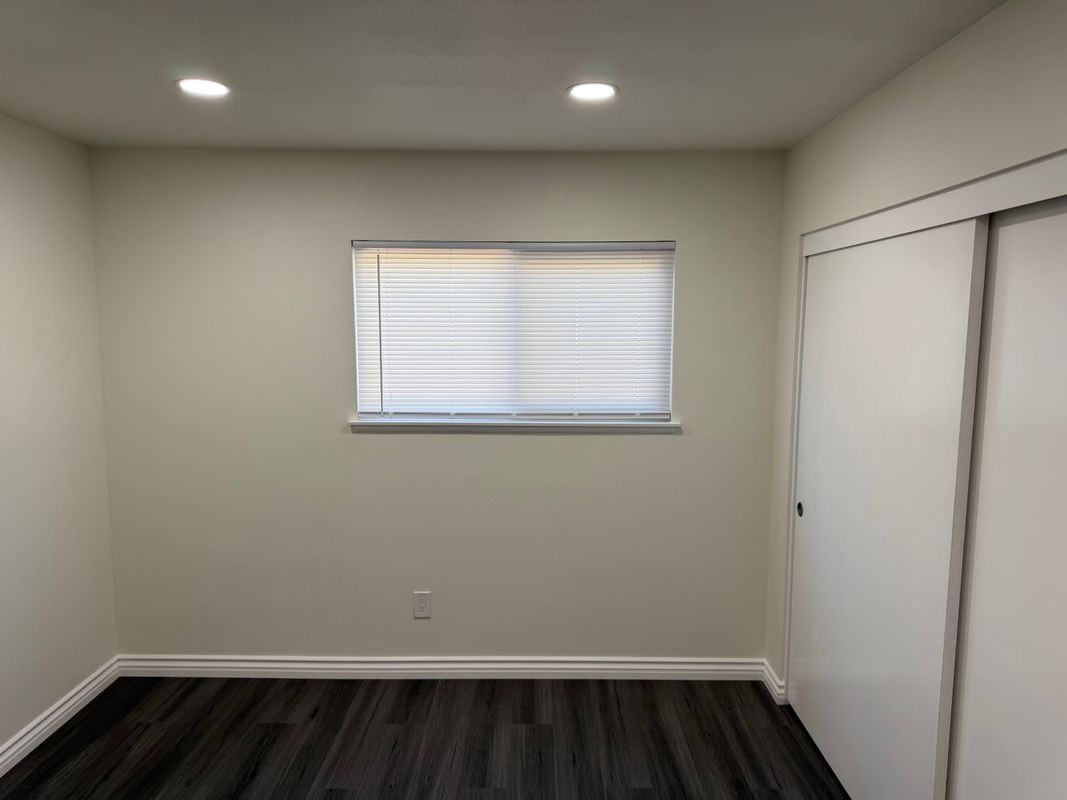 7658 Cornel Ct - Photo 7 of 17