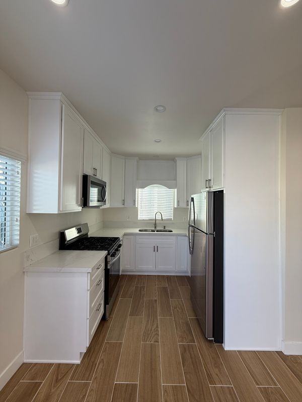 4524 W 133rd St - Photo 4 of 13