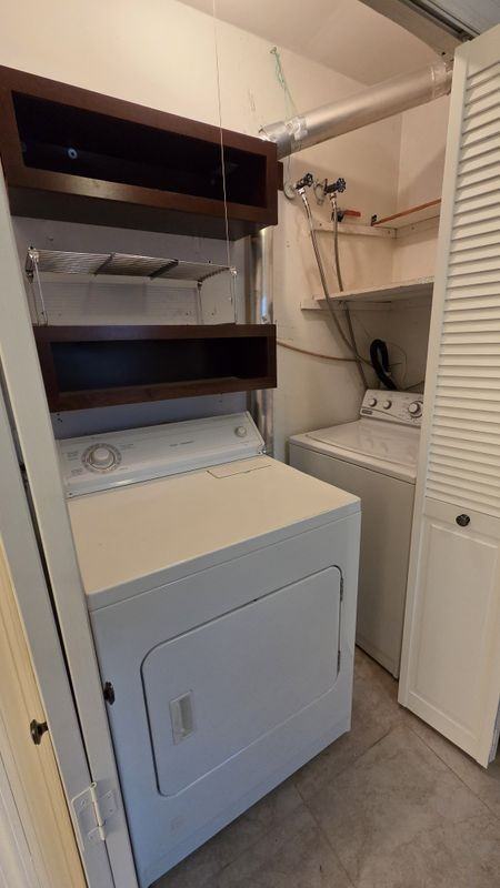 283 Storm Dr - Photo 6 of 11