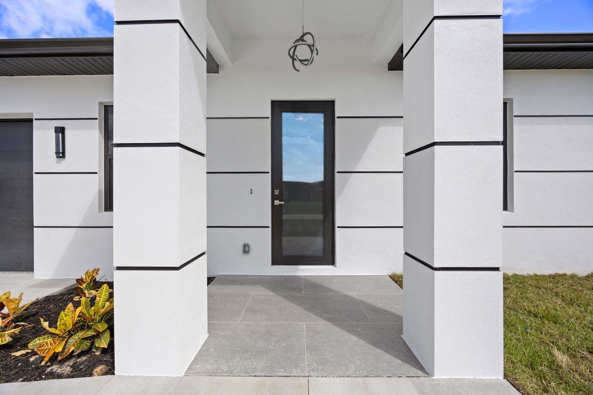 3732 13th St W - Photo 3 of 20