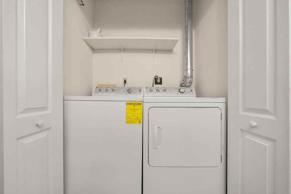 4001 Bittern Ct - Photo 6 of 20