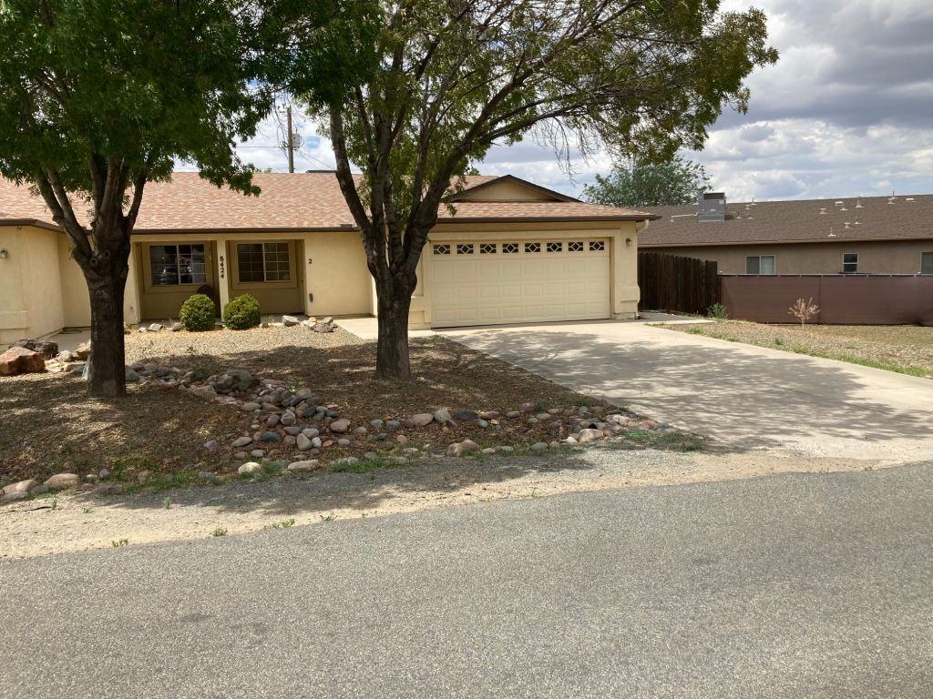 8424 E Stevens Dr - Photo 2 of 21