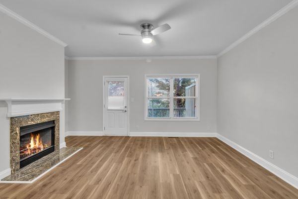 3100 Lauren Parc Rd - Photo 4 of 36