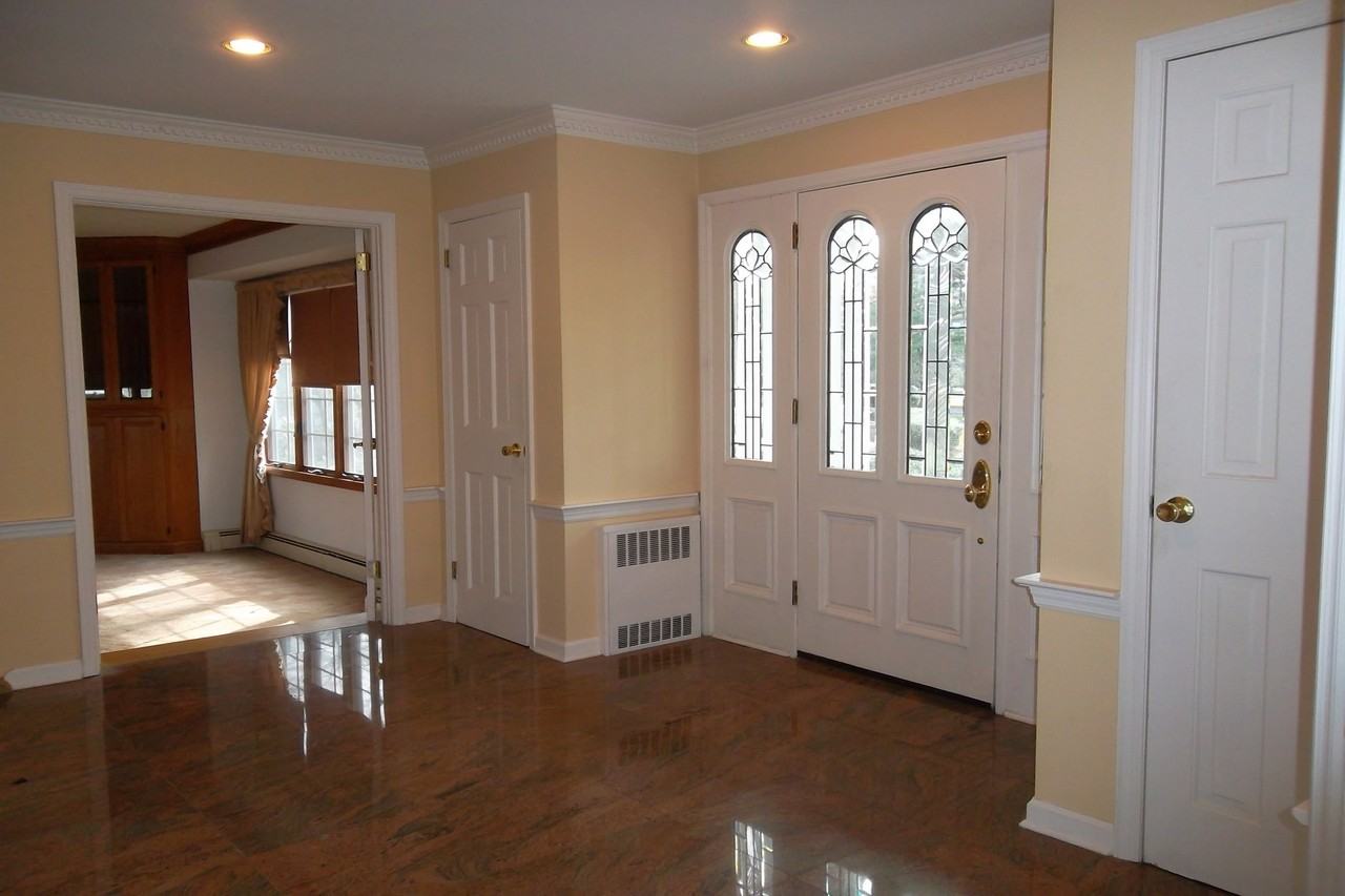 15 Heather Ln - Photo 3 of 20