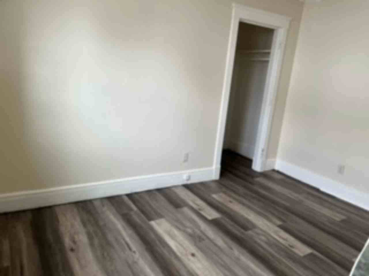 5th St Apartments - Photo 6 of 18