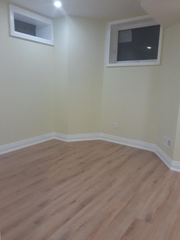 135 Donlea Drive - Photo 5 of 8