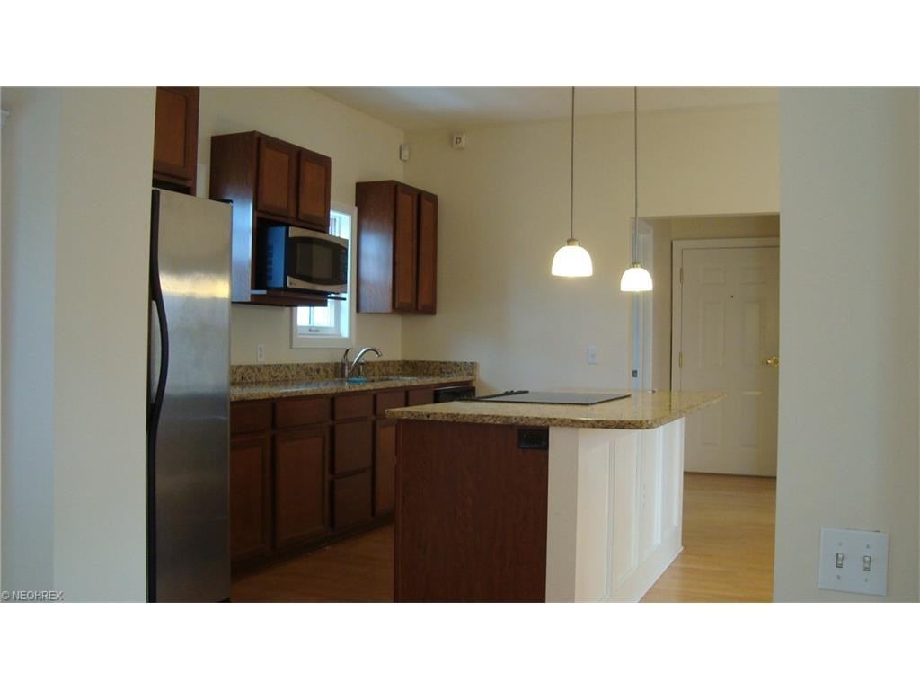 7472 Presley Ave - Photo 3 of 8