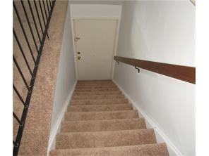 504 N Oaks Blvd - Photo 2 of 7