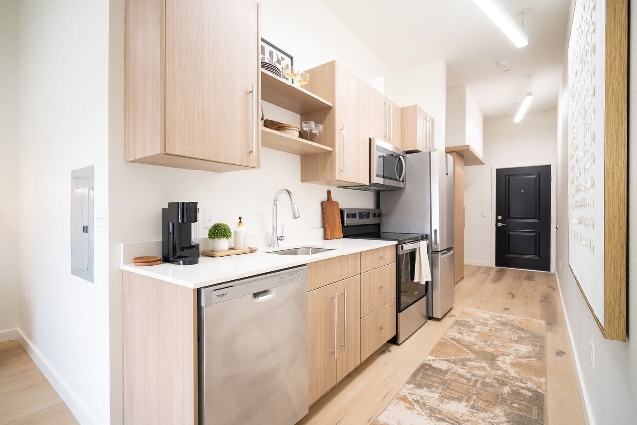 Urban Loft Co. Fayetteville - Photo 3 of 40