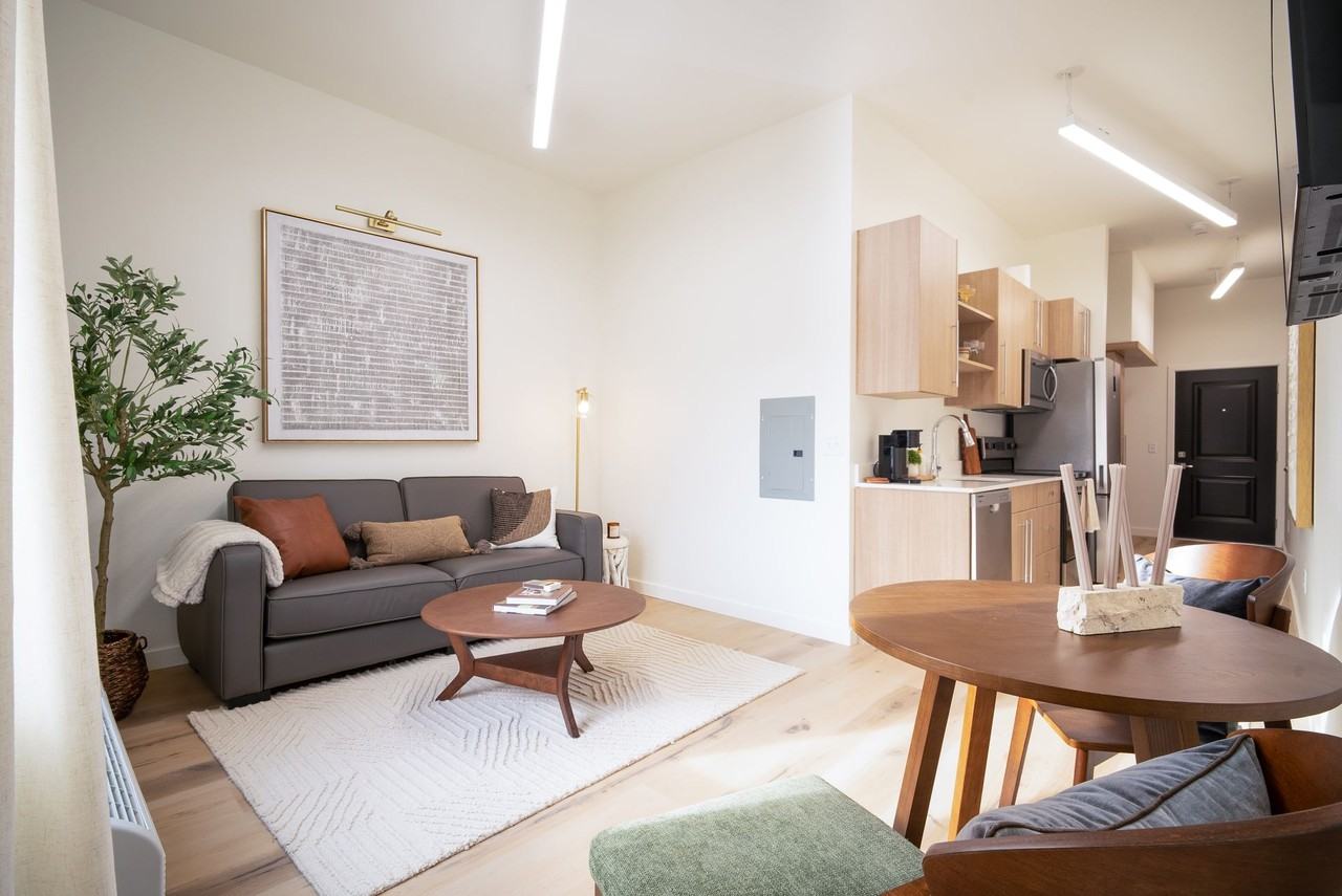 Urban Loft Co. Fayetteville - Photo 4 of 40