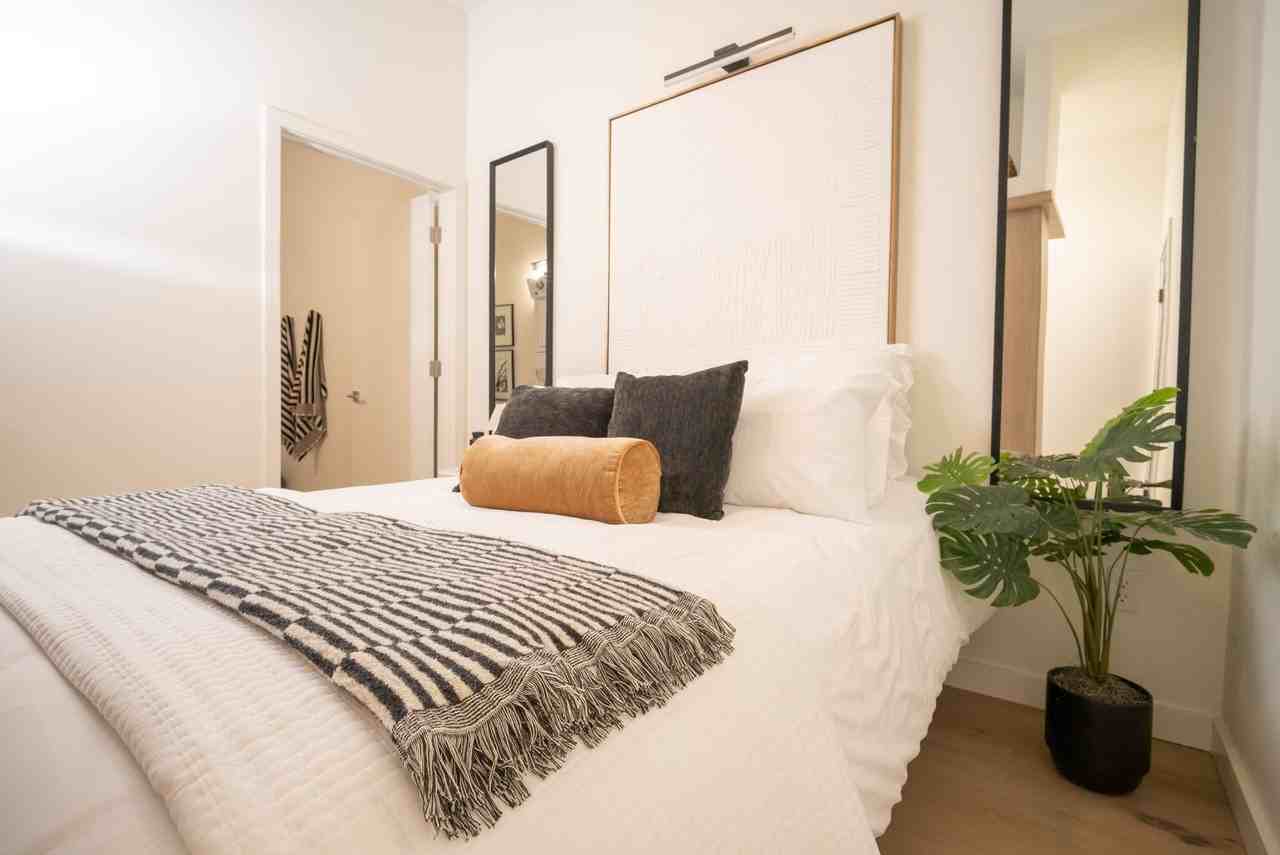 Urban Loft Co. Fayetteville - Photo 5 of 40