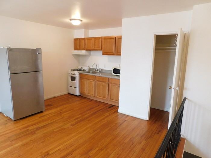 221 Paulison Ave #14 - Photo 7 of 11