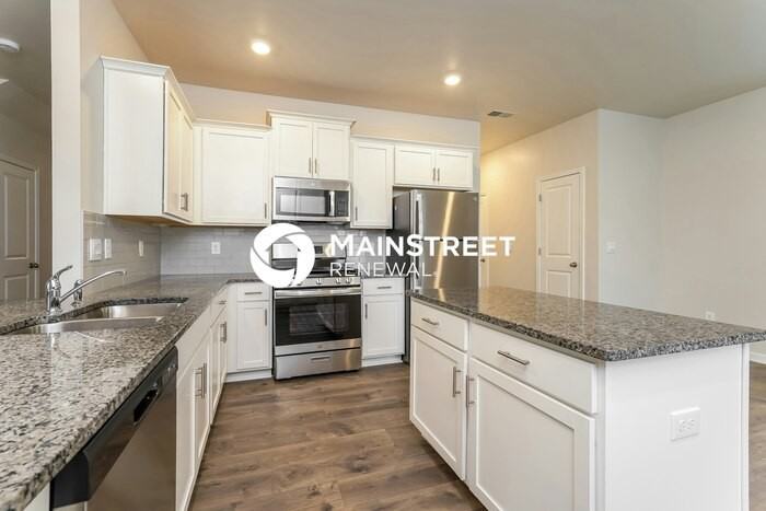 177 Rhett Ave - Photo 5 of 18