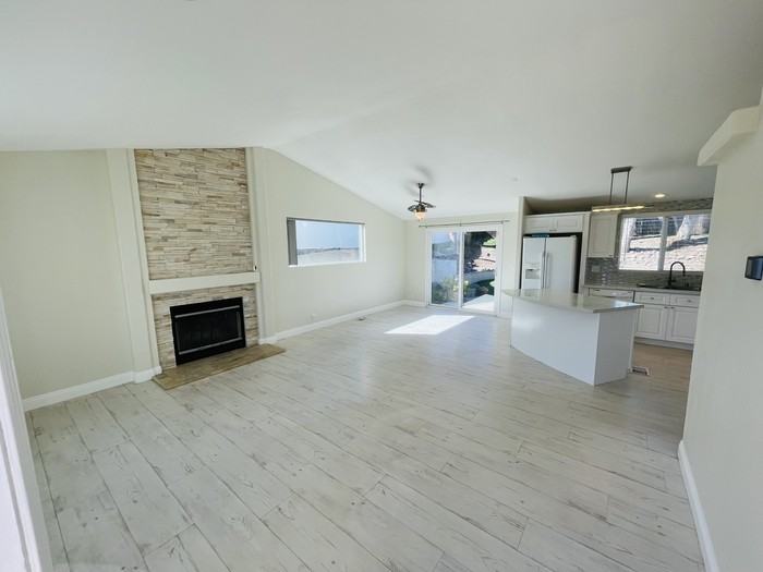 33521 Harvest Way E - Photo 5 of 36