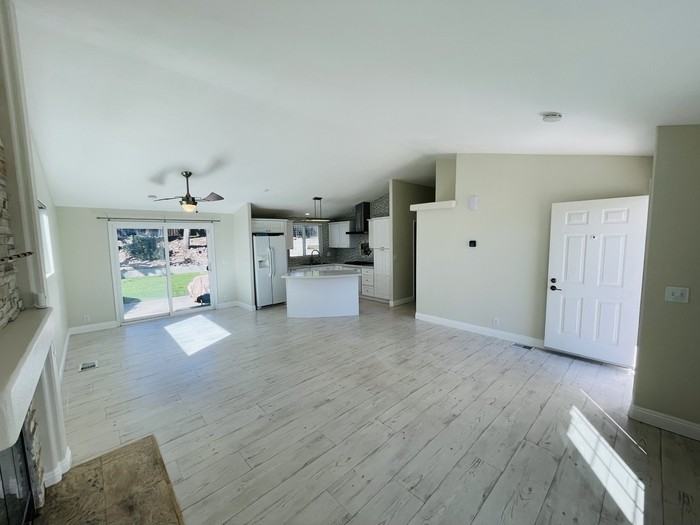 33521 Harvest Way E - Photo 6 of 36