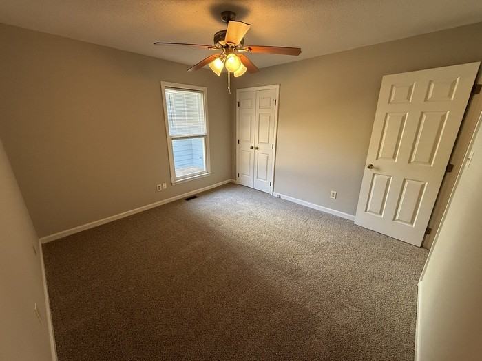 405 Avent Cir - Photo 5 of 26