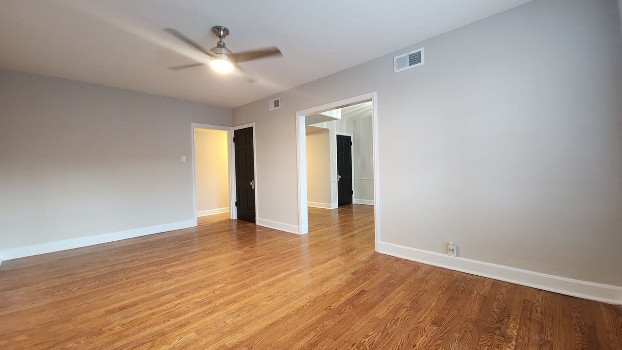 7752 Kingsbury Blvd. - Photo 6 of 16