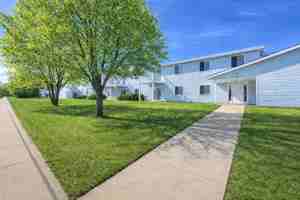 featured image of 621 Amy Dr