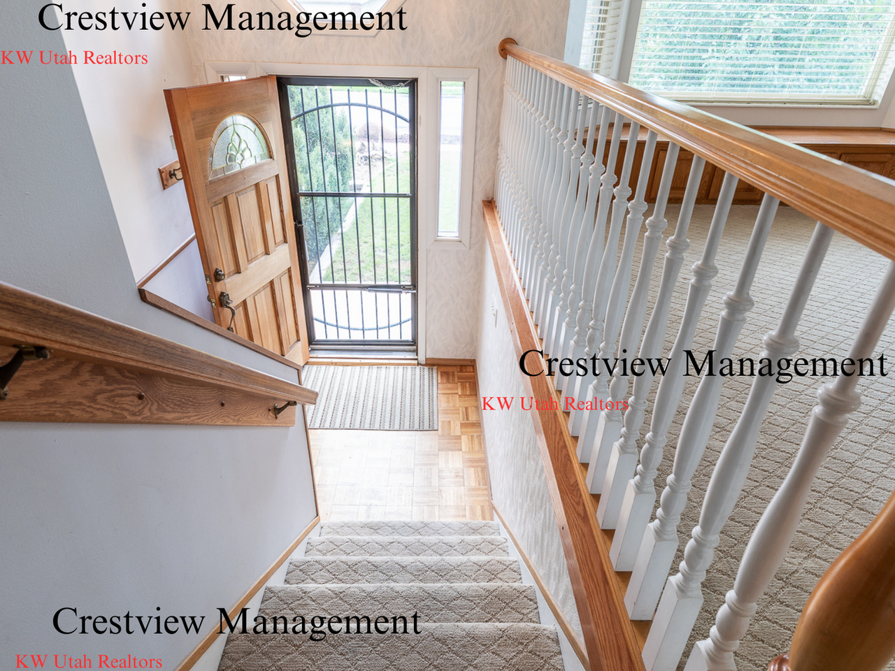 1747 E Sugarloaf Dr - Photo 2 of 15