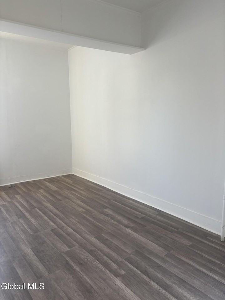 9 Pennsylvania Ave #FL1 - Photo 7 of 10