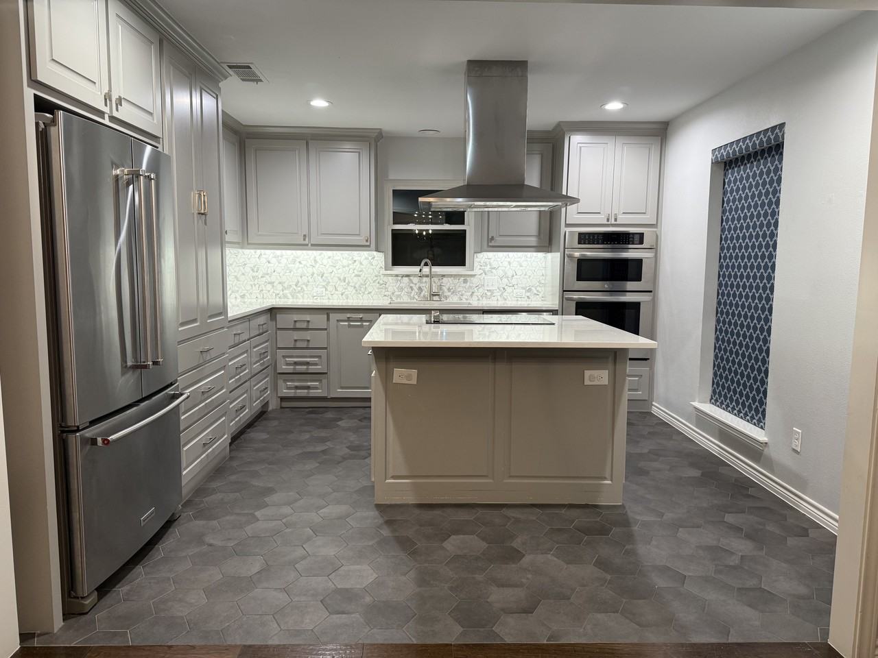 2950 Crestline Dr #NA - Photo 2 of 20