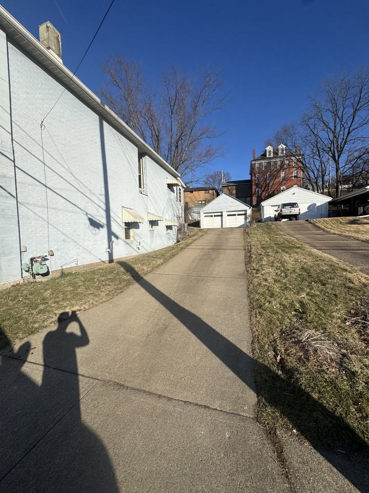 210 Cavitt Ave #1 - Photo 2 of 13