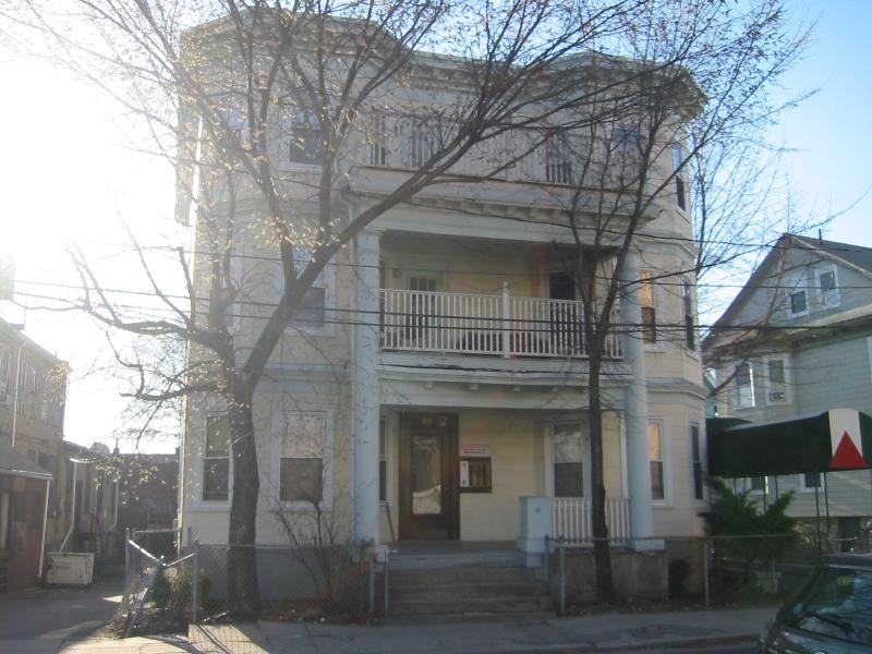 59 Linden St #3