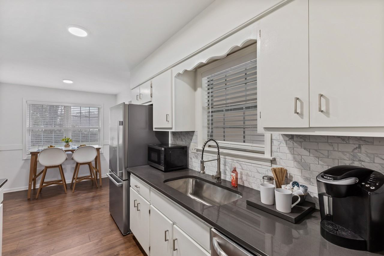 6864 Aspenhill Dr #NA - Photo 6 of 27