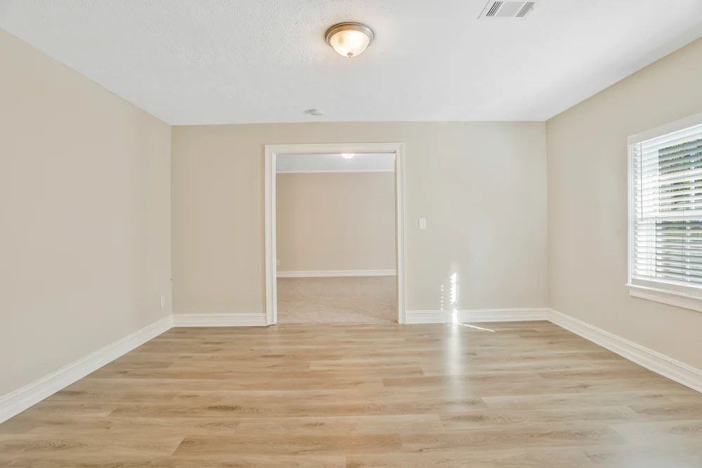 2201 Jefferson St #NA - Photo 3 of 6