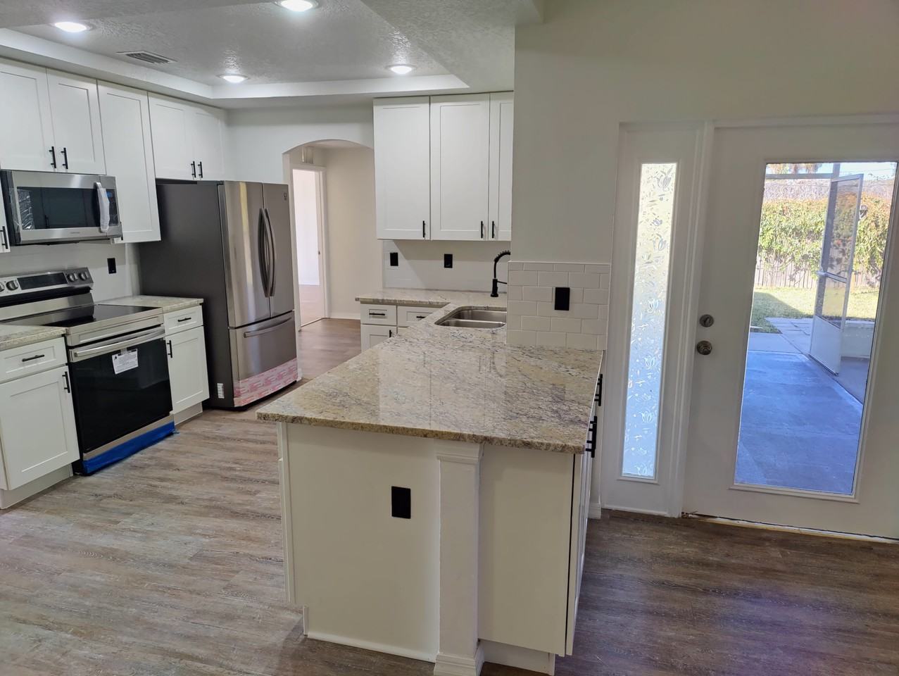 219 Aladdin St Ne #NA - Photo 3 of 27