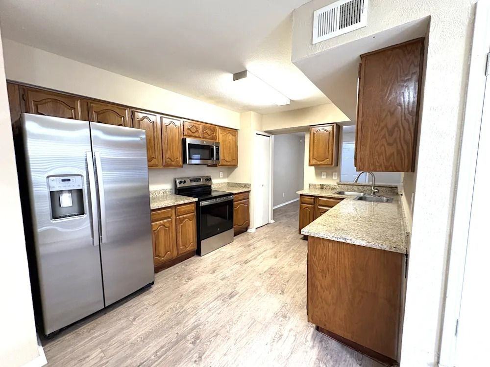 5302 Pocassett Dr #NA - Photo 6 of 8