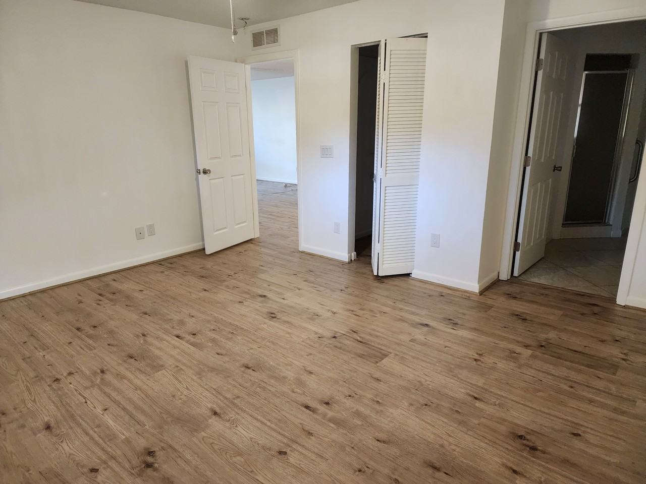 9720 Sw 95th Ter #C - Photo 3 of 18