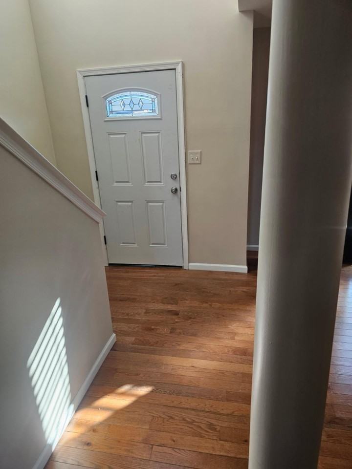 585 Thomas Armor Dr #NA - Photo 3 of 20