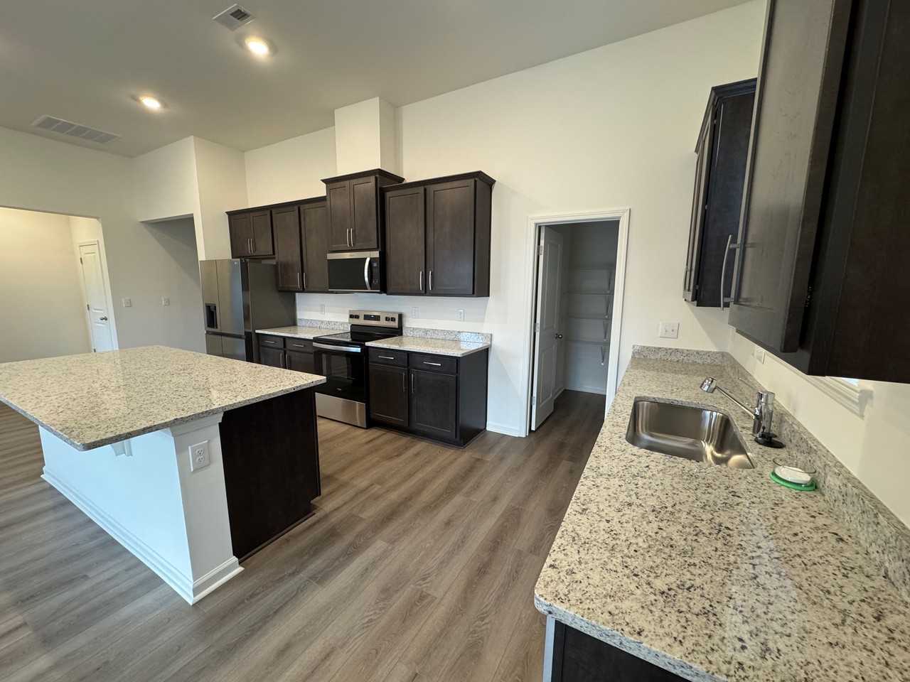 2136 Norwood Ct #NA - Photo 5 of 20