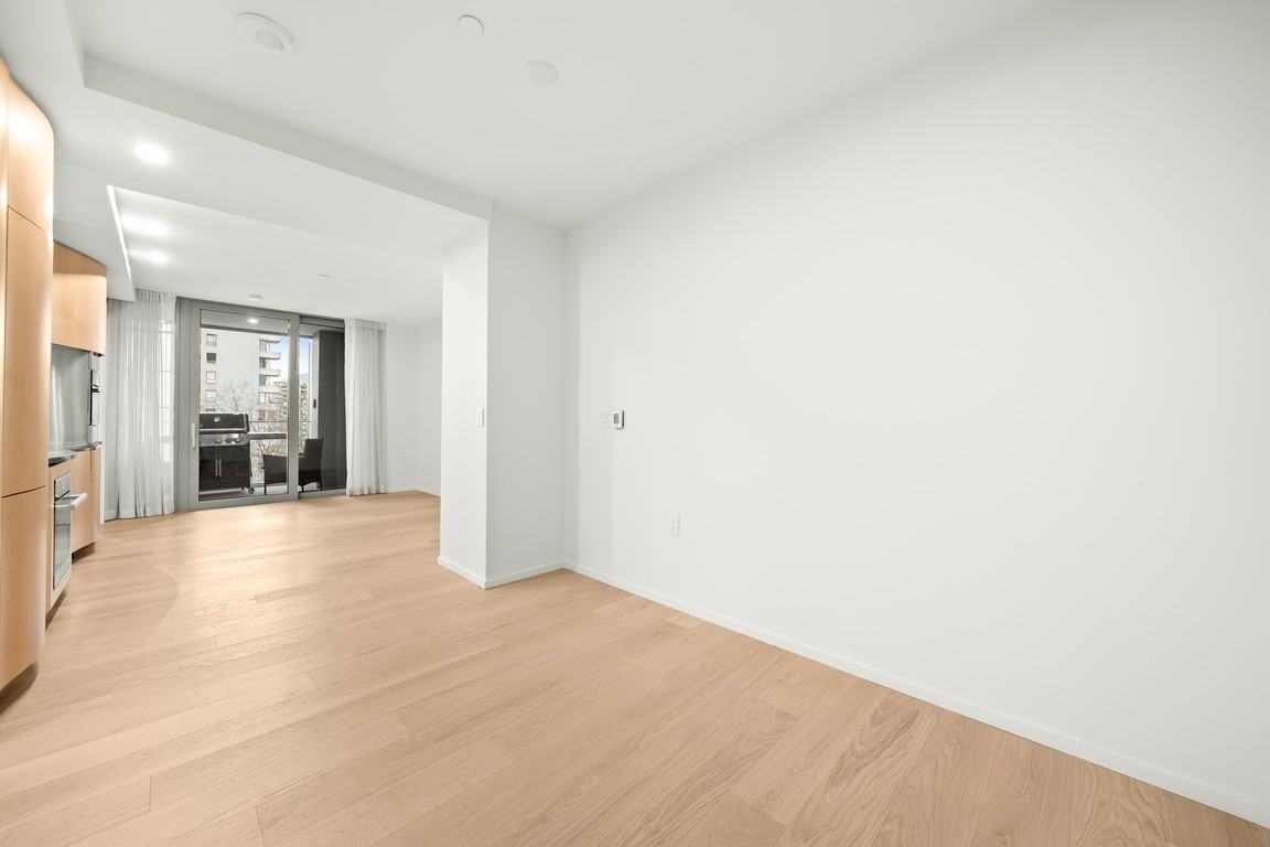 1568 Alberni Street #802 - Photo 3 of 21