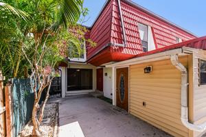 featured image of 10907 Meadow Lark Cove Dr