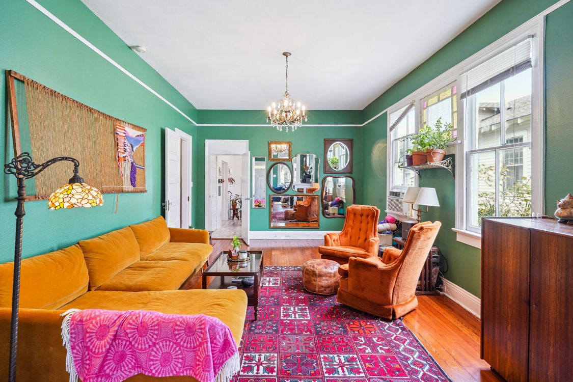 4516 Banks St - Photo 3 of 12