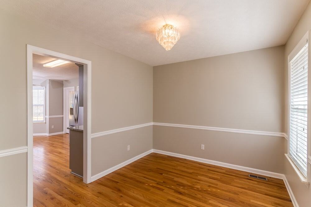 107 Walton Trce S - Photo 6 of 17