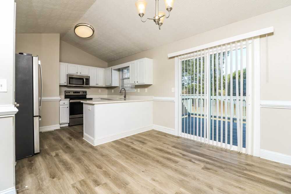 324 Brannans Ct #45 - Photo 7 of 17