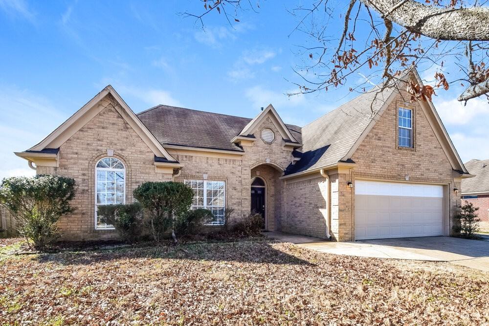 4283 Ravenwood Park W - Photo 4 of 17