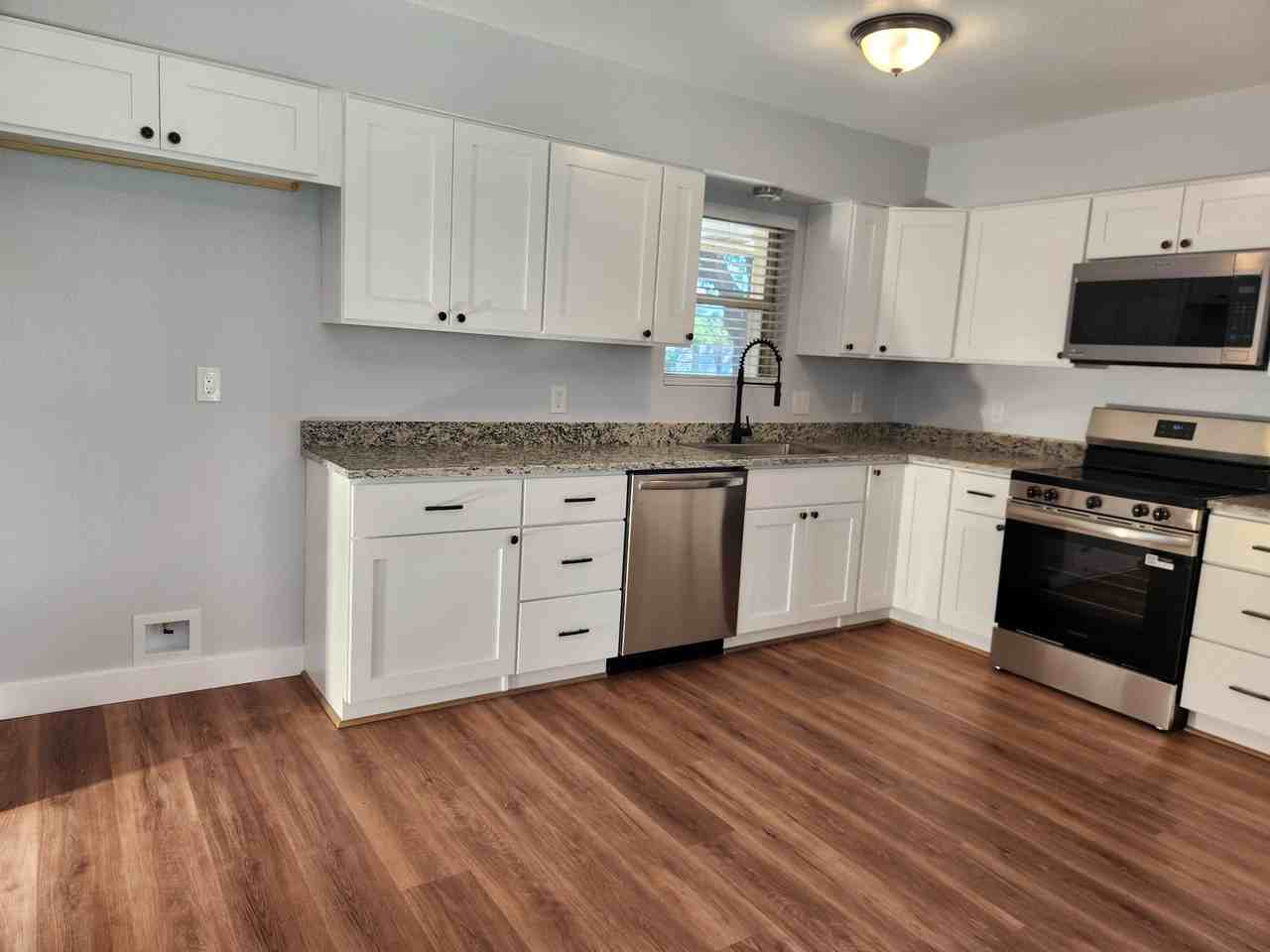 111 Gregory Dr #NA - Photo 4 of 21