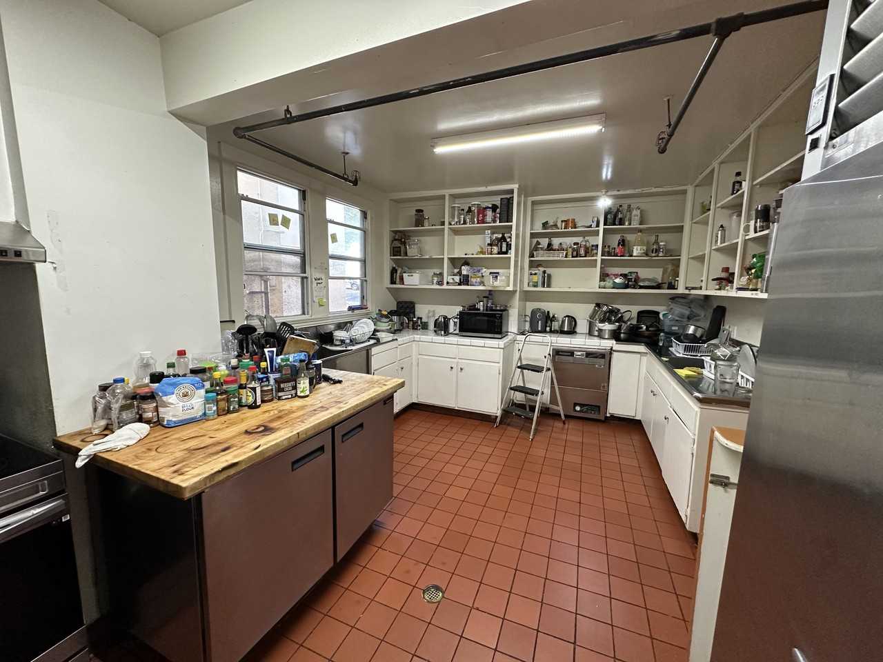 2438 Warring St #NA - Photo 4 of 10