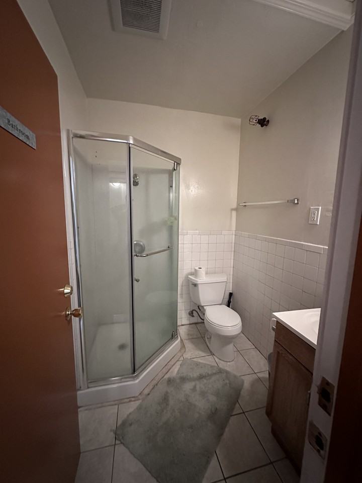 2438 Warring St #NA - Photo 6 of 10