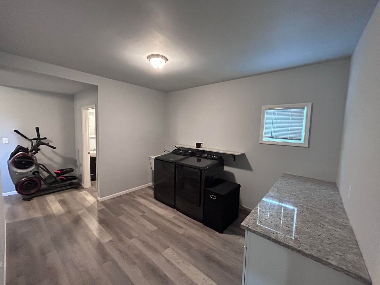 2757 Dekalb St #NA - Photo 7 of 21