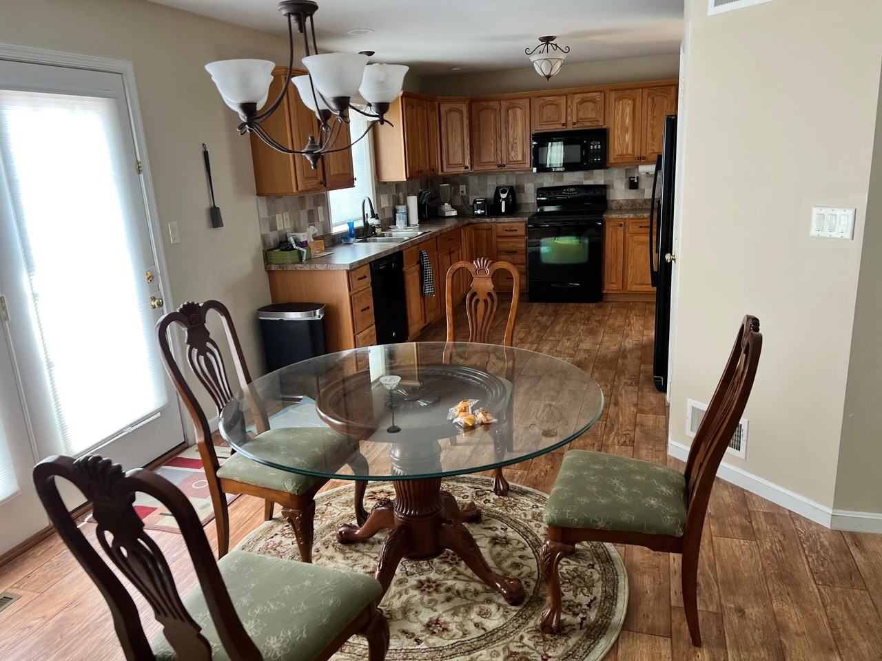 1716 Bell Ave #3 - Photo 4 of 7