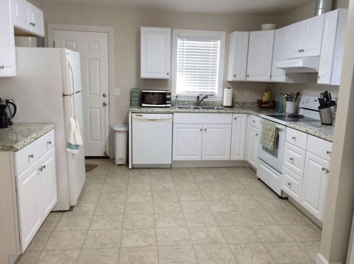 72 28th Ave S - Photo 5 of 9