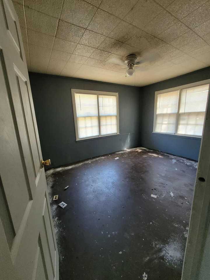 108 E Cedar Ave #1 - Photo 4 of 7