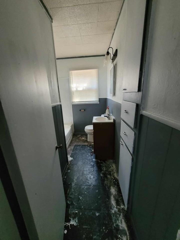 108 E Cedar Ave #1 - Photo 5 of 7