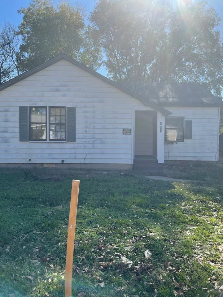 108 E Cedar Ave #1 - Photo 7 of 7